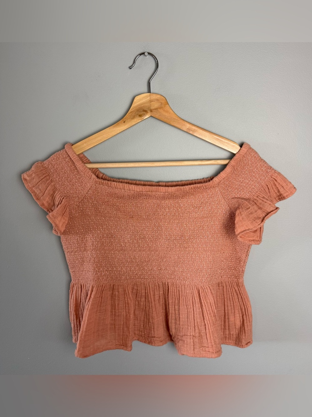 American Eagle Outfitters Coral Smocked Off-Shoulder Peplum Top